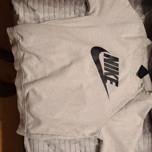 Nike Sportswear Essential Fleece Crew Sweatshirt